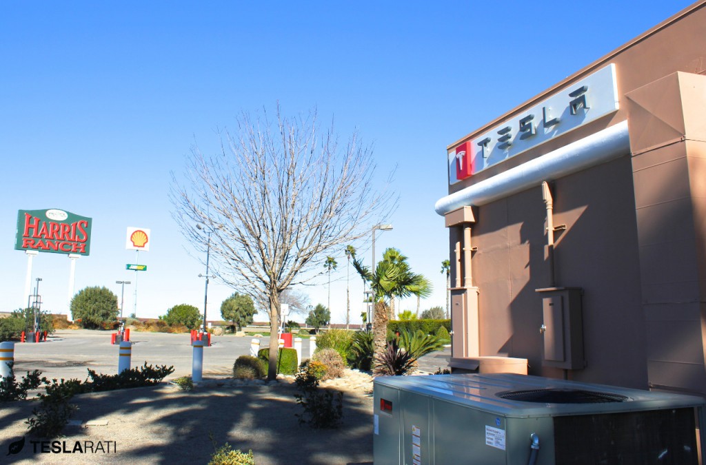 Tesla Motors battery-swapping station at Harris Ranch, California, Dec 2014 [photo: Teslarati.com]