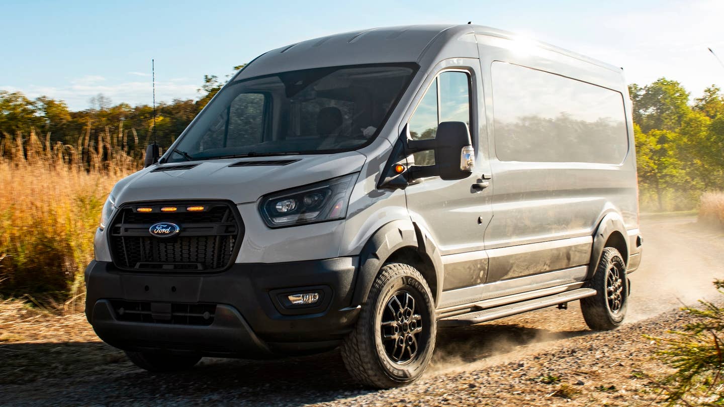 2023 Ford Transit Trail