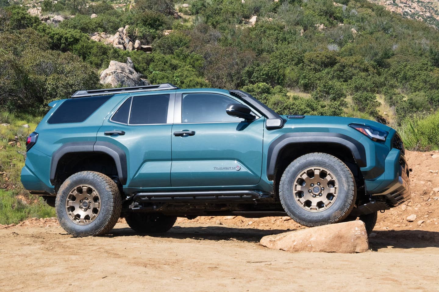 2025 Toyota 4Runner Trailhunter