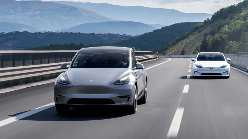 Tesla Cut Model S, Model X And Model Y Prices By $2,000