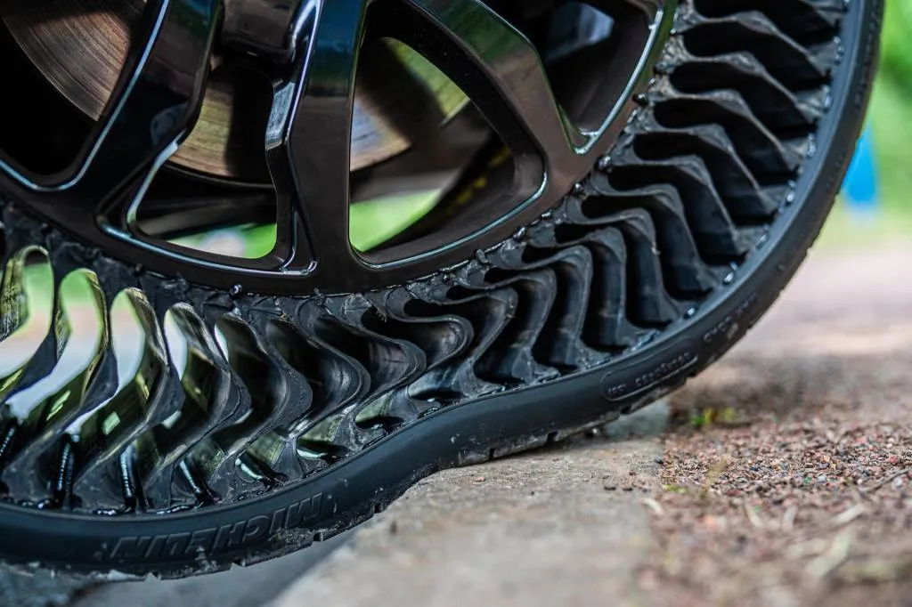 Michelin Uptis airless prototype tires