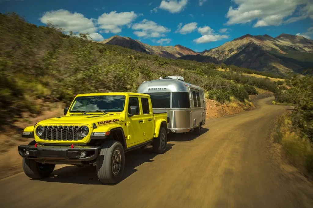 2024 Jeep Gladiator