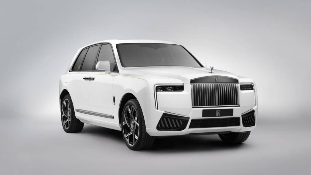 Rolls-Royce’s Big Update for the Cullinan Is to Make It Uglier